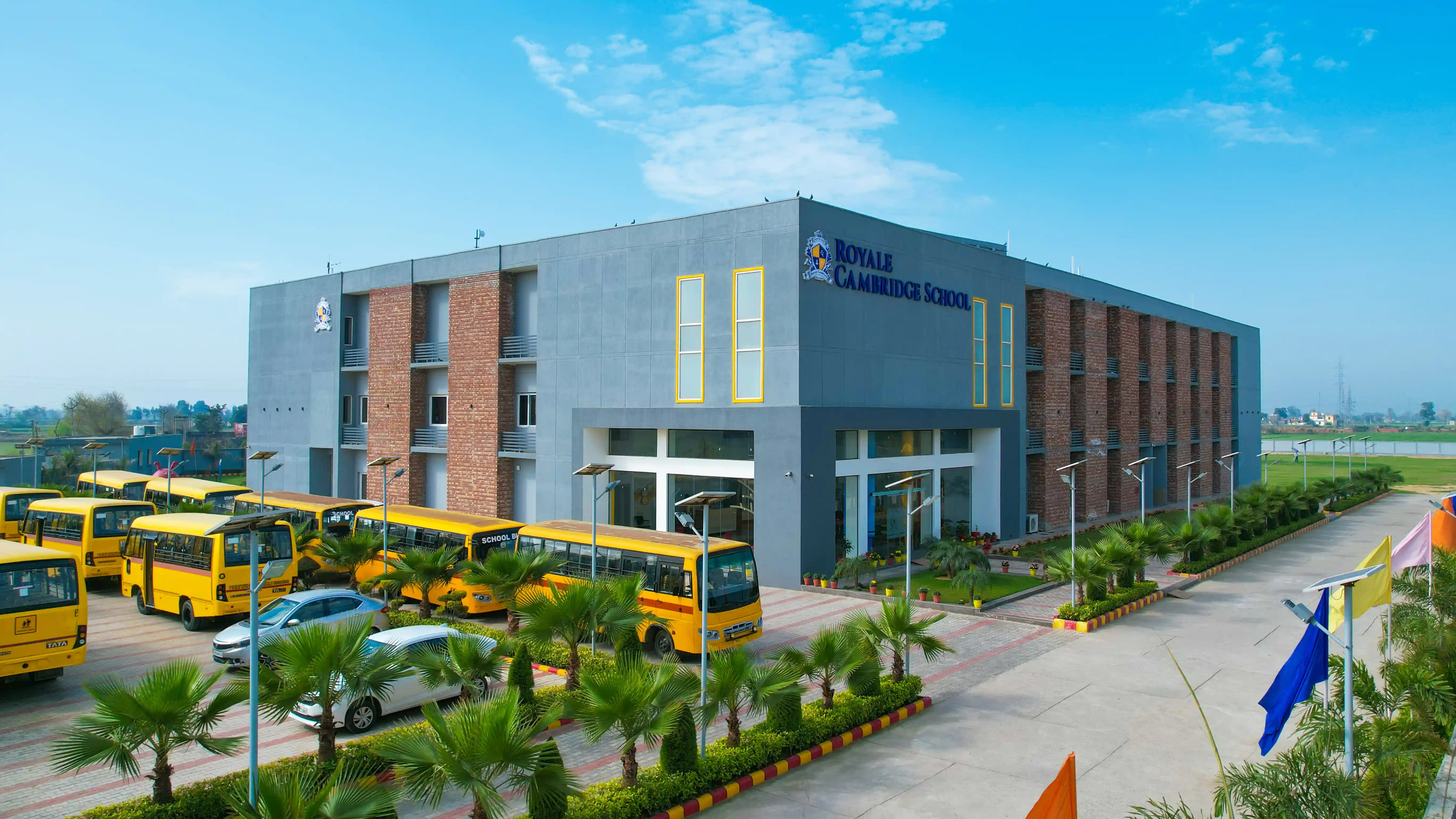 Royale Cambridge School